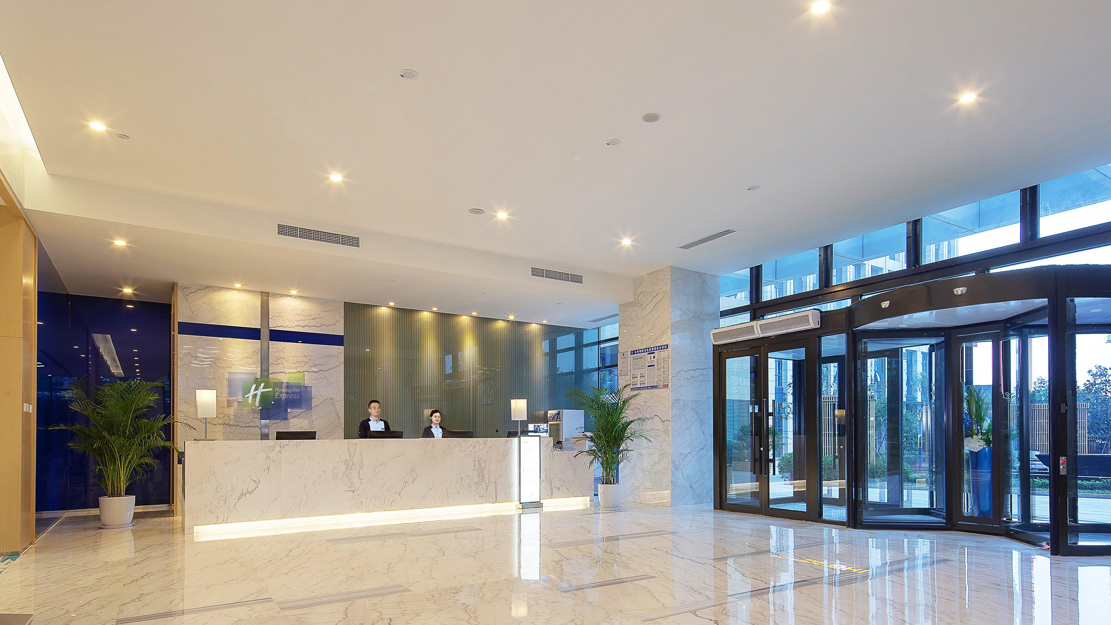 Holiday Inn Express - Qingdao West Coast By Ihg ภายนอก รูปภาพ