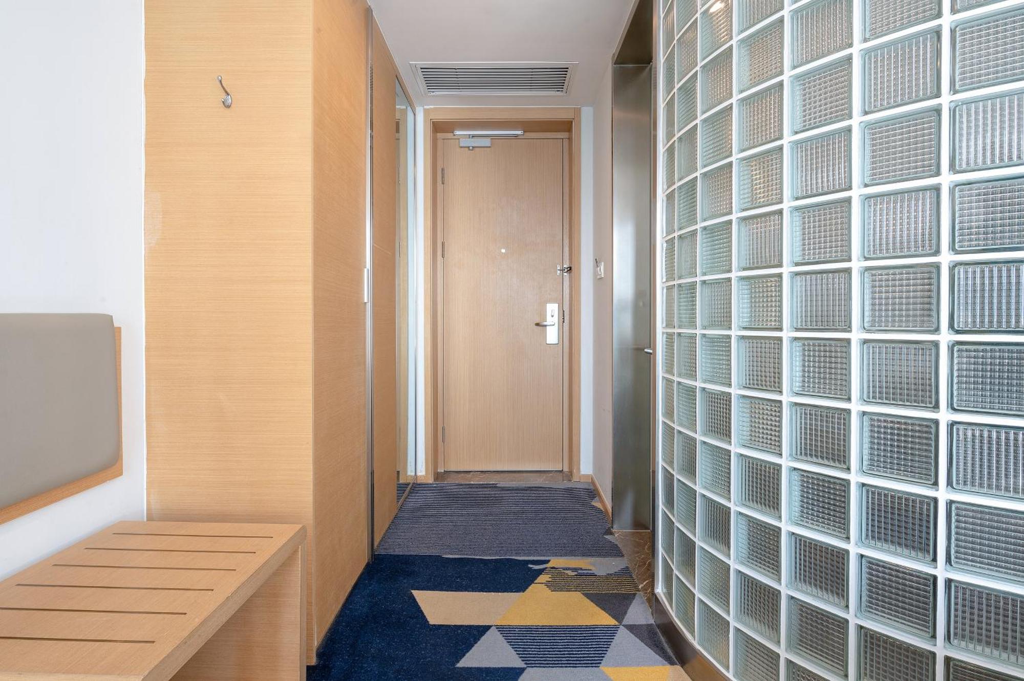 Holiday Inn Express - Qingdao West Coast By Ihg ภายนอก รูปภาพ