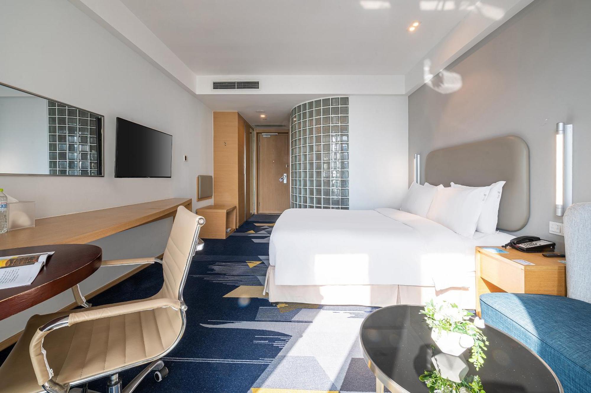 Holiday Inn Express - Qingdao West Coast By Ihg ภายนอก รูปภาพ