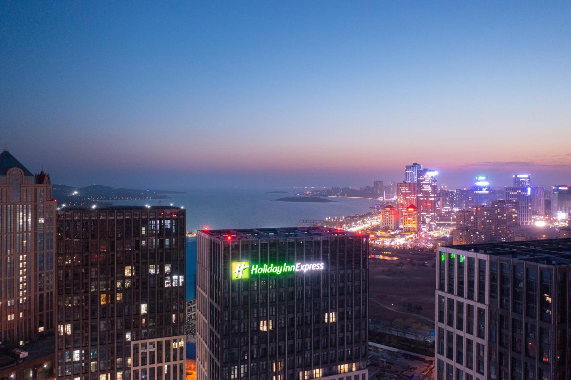 Holiday Inn Express - Qingdao West Coast By Ihg ภายนอก รูปภาพ